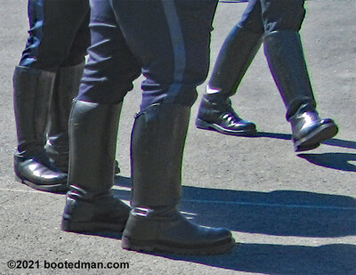 Boots03.jpg