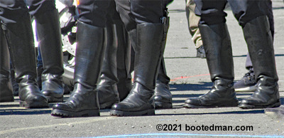 Boots06.jpg