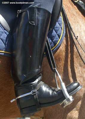 Boots08.jpg