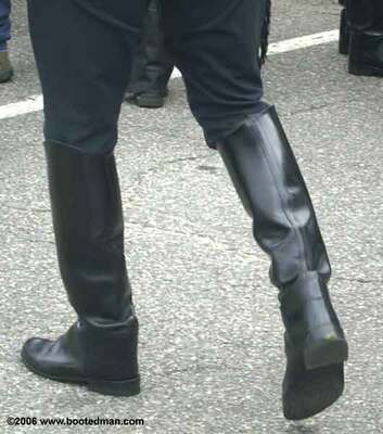 Boots2.jpg