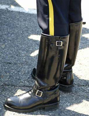 Boots27.jpg