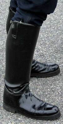 Boots49.jpg