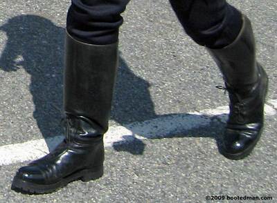 Boots19.jpg