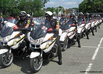 Officers24.jpg