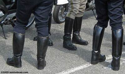Boots14.jpg