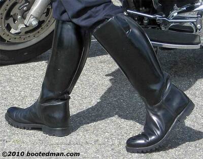 Boots10.jpg