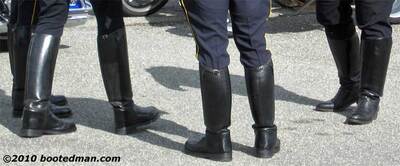 Boots03.jpg