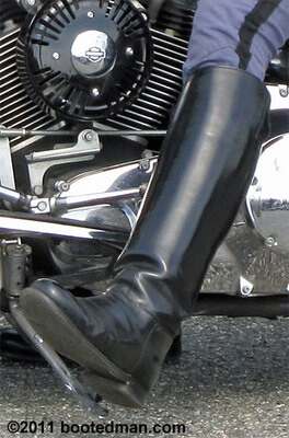 Boots09.jpg