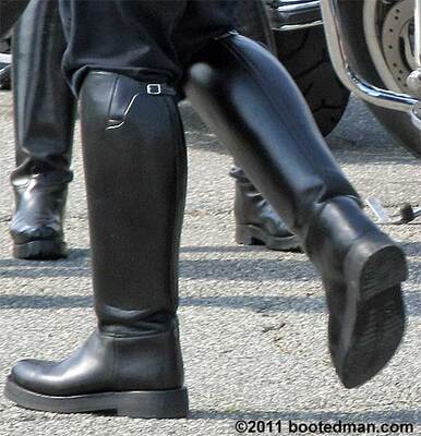 Boots14.jpg