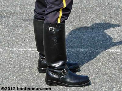 Boots06.jpg