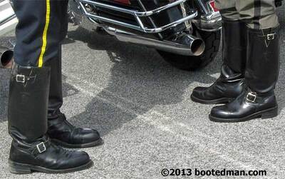 Boots10.jpg