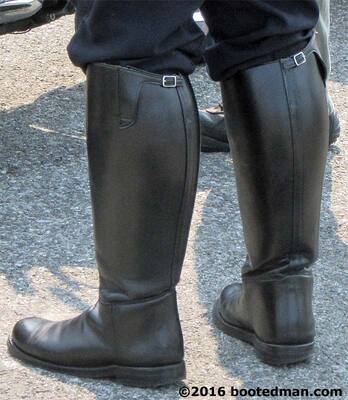Boots08.jpg