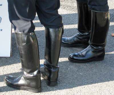 Boots07.jpg