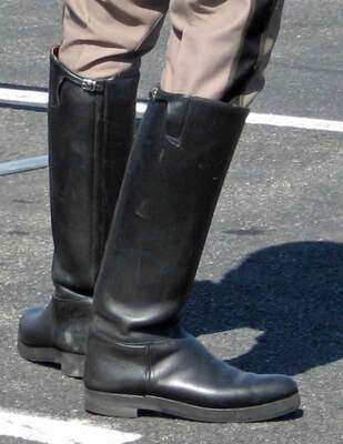 Boots23.jpg