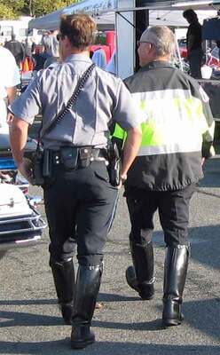 Cops01.jpg