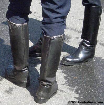 Boots05.jpg