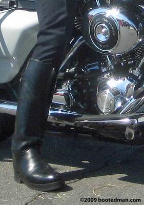 Boots09.jpg