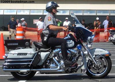 Cops15.jpg