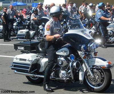 Cops21.jpg