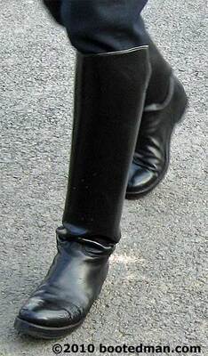 Boots02.jpg