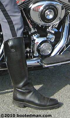 Boots13.jpg