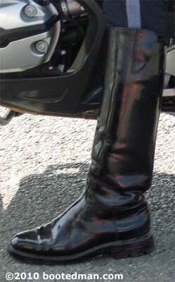 Boots17.jpg
