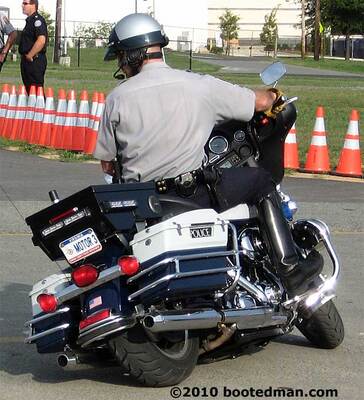 Cops01.jpg