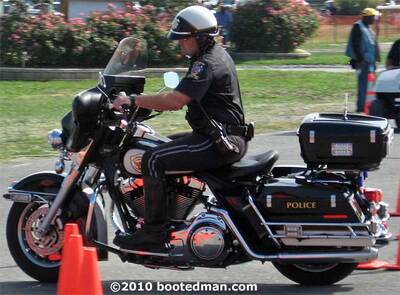 Cops35.jpg