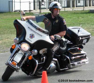 Cops36.jpg