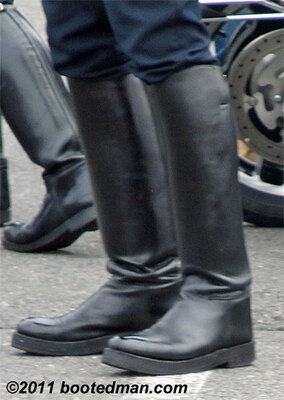 Boots13.jpg