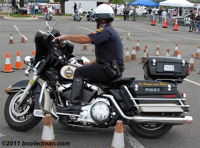 Cops16.jpg