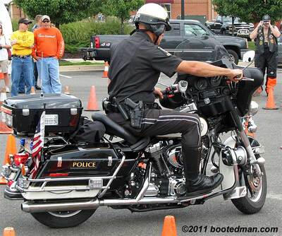 Cops20.jpg