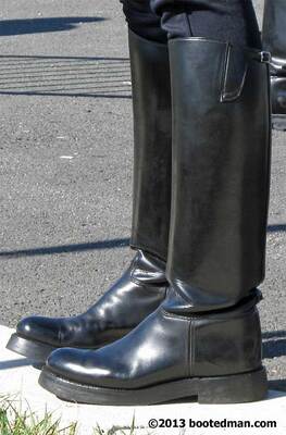 Boots11.jpg