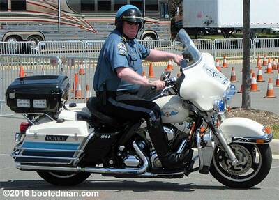 Cops19.jpg