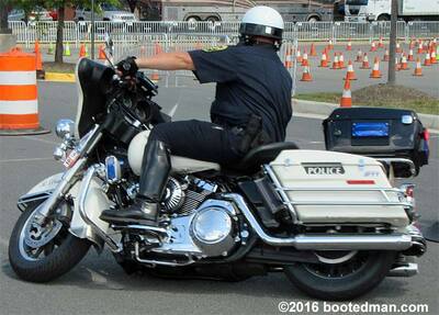 Cops28.jpg