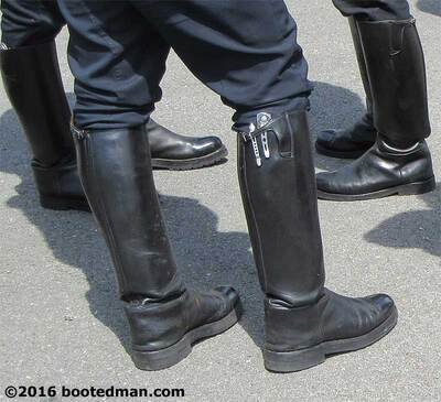 Boots03.jpg