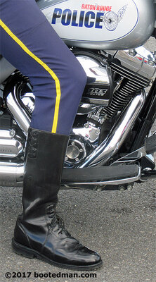 Boots27.jpg
