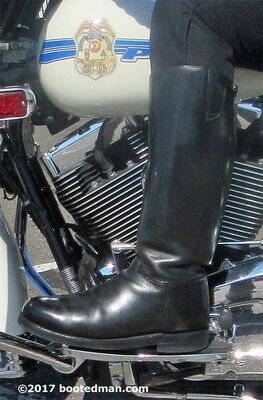Boots12.jpg