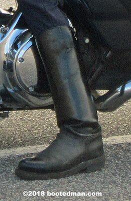 Boots22.jpg