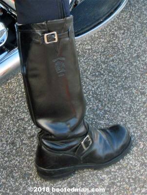 Boots29.jpg